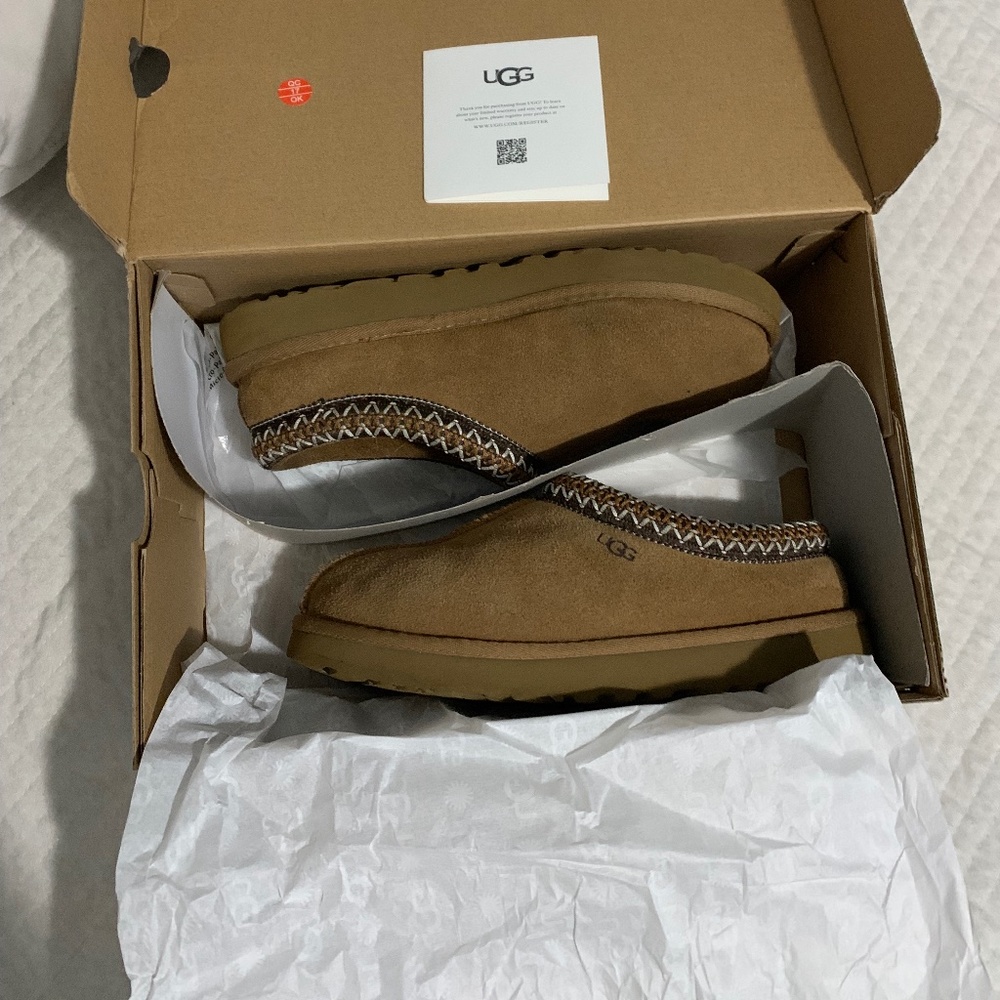UGG Women's Tasman Slipper Size 7
